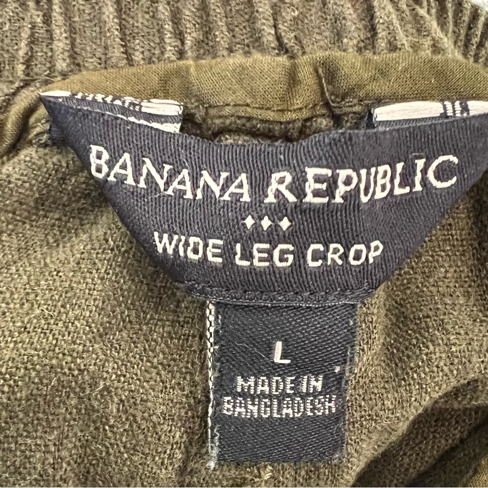 Banana Republic Khaki Wide Leg Crop Pants